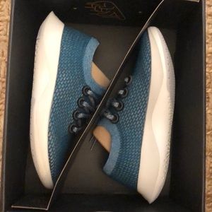 New in box Allbirds tree dasher womens size 7.5